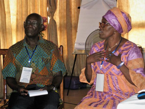 Training convenors Daphrose and Angelo from IofC Burundi