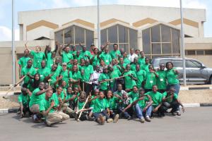 Participants outside the Parliament buildings after Umuganda (Photo: Mbindyo Kimanthi)
